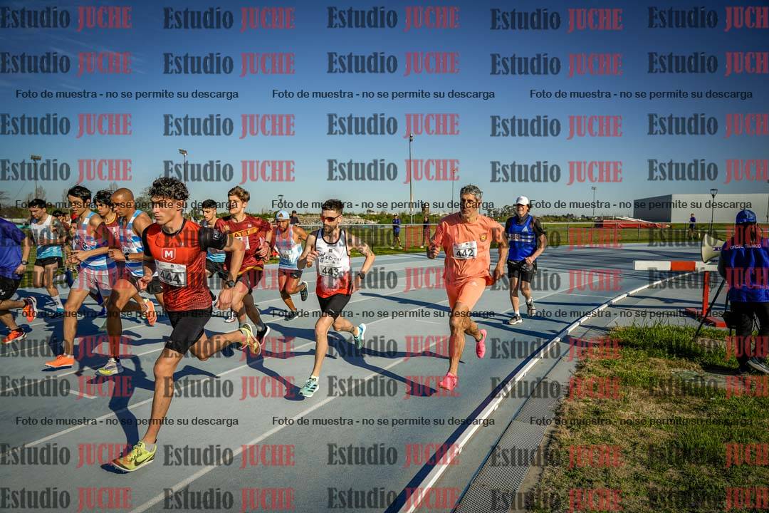 Fotos de los 1500 m llanos de varones