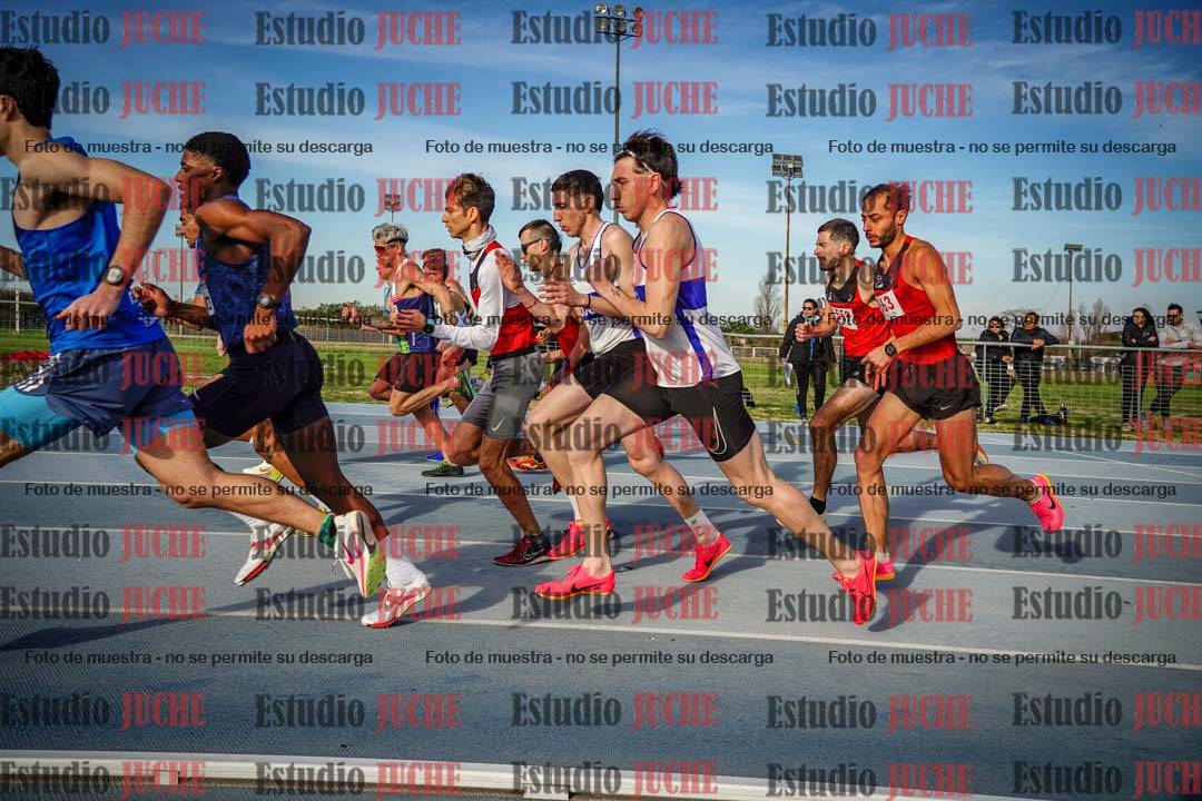 Fotos de los 1500 m llanos de varones