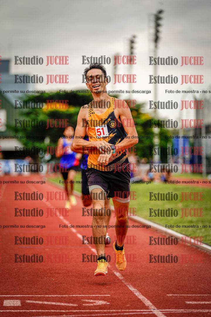 Fotos de los 800 m de varones