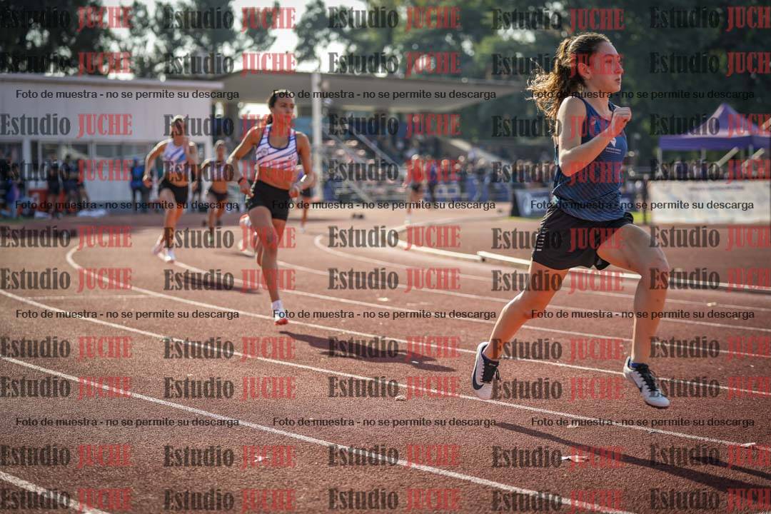 Fotos de los 400 m con vallas de mujeres