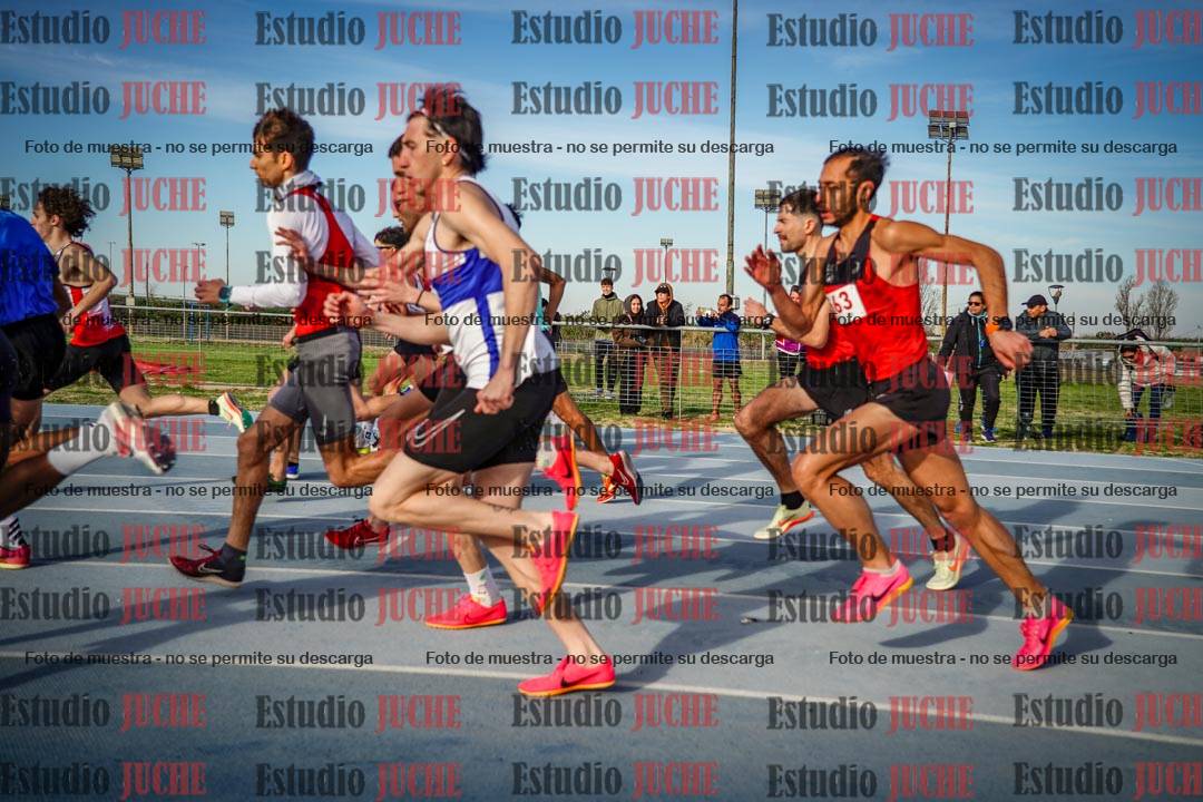 Fotos de los 1500 m llanos de varones