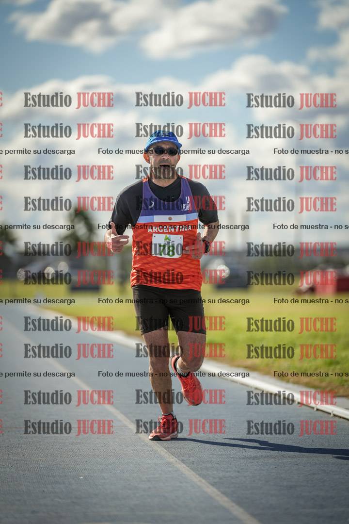 Fotos de los 5000 m llanos de varones