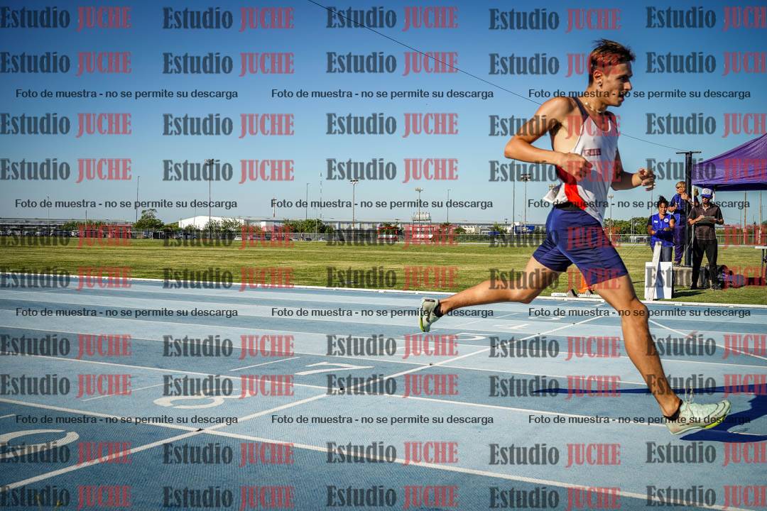 Fotos de los 400 m llanos de varones