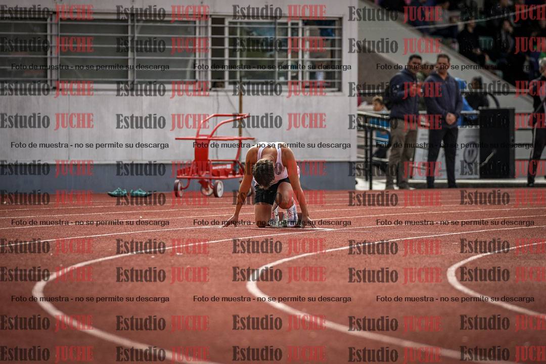 Fotos de los 400 m llanos de varones