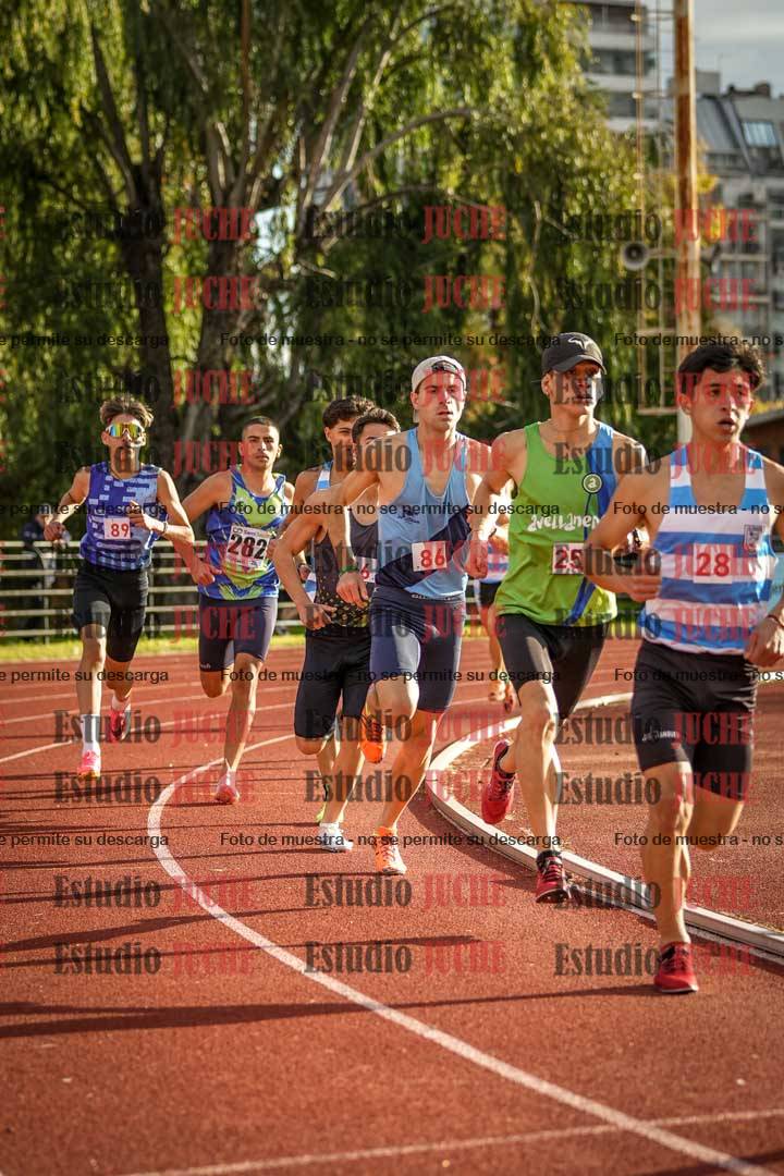 Fotos de los 1500 m llanos de varones