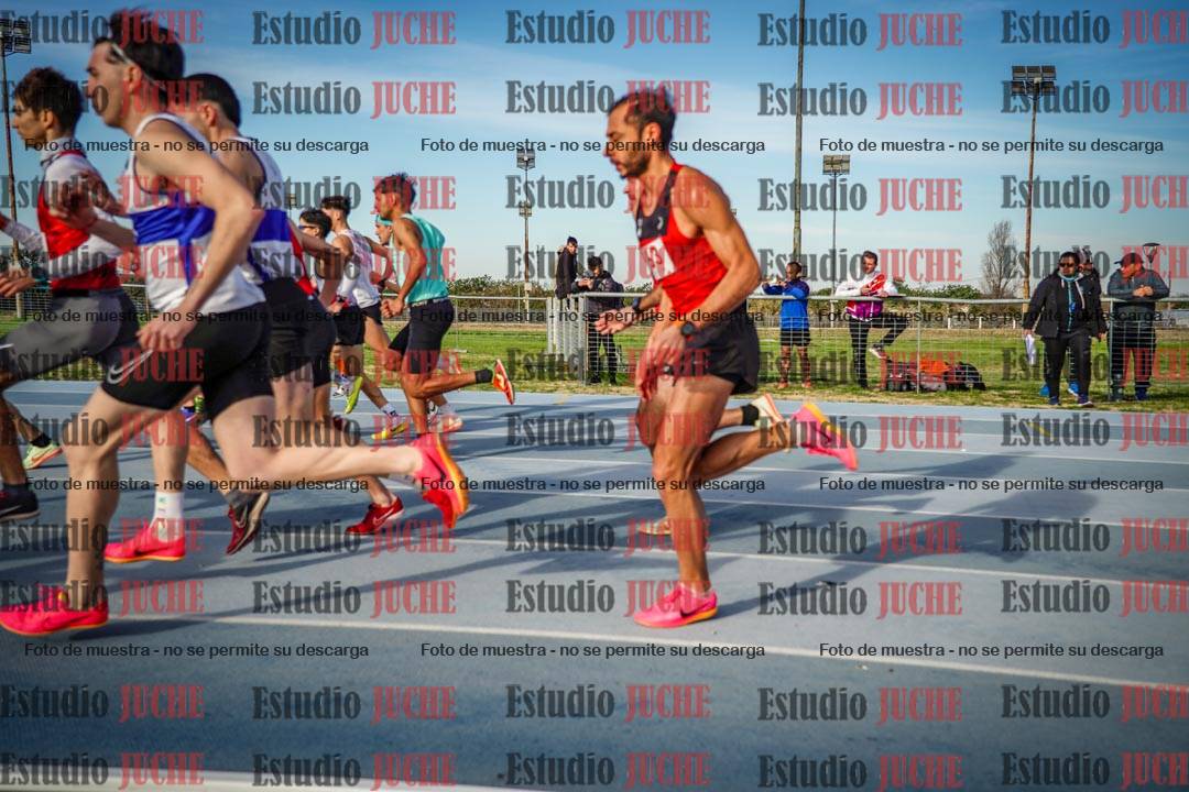 Fotos de los 1500 m llanos de varones