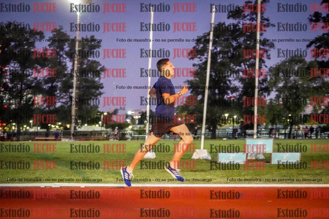 Fotos de los 1500 m llanos de varones