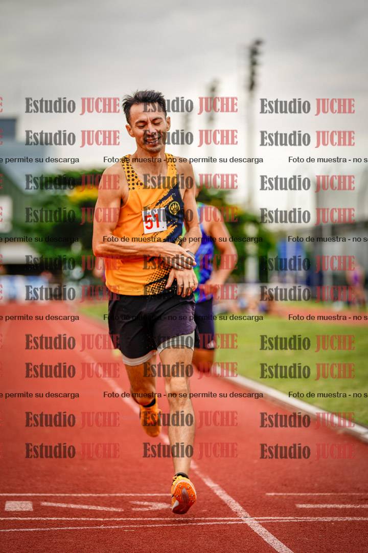Fotos de los 800 m de varones