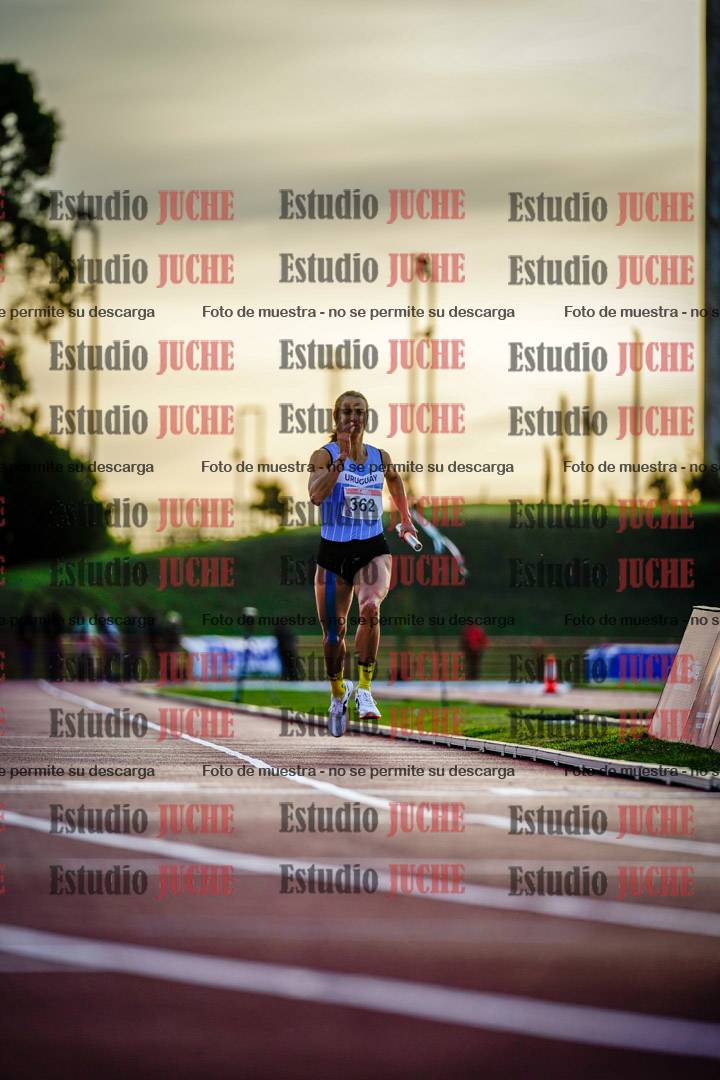Fotos de los relevos 4x400 m de mujeres