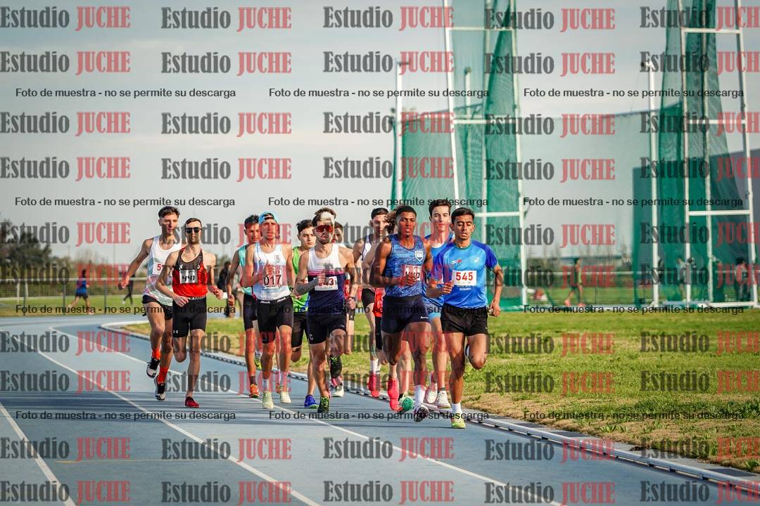 Fotos de los 1500 m llanos de varones