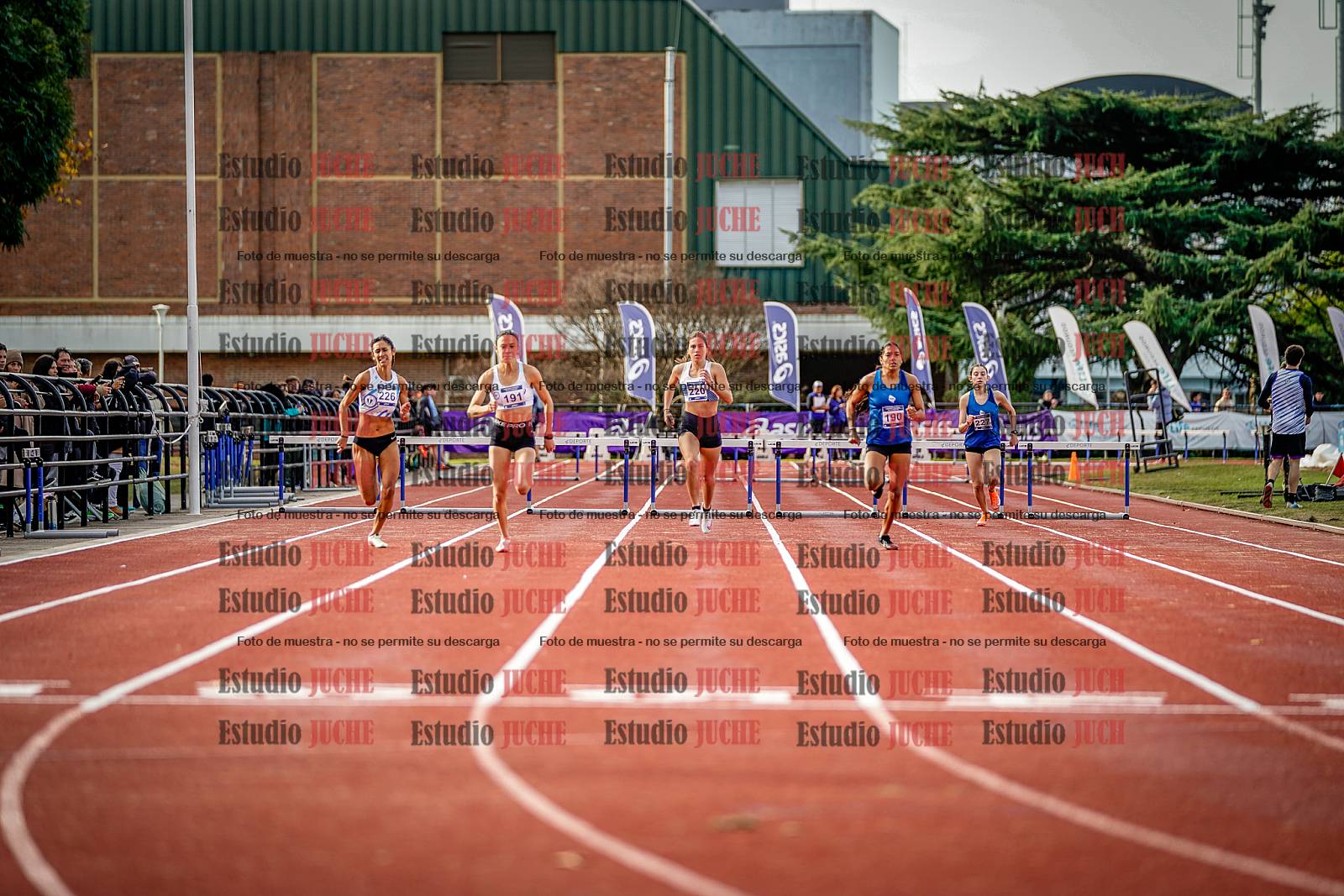 Fotos de los 400 m con vallas de mujeres