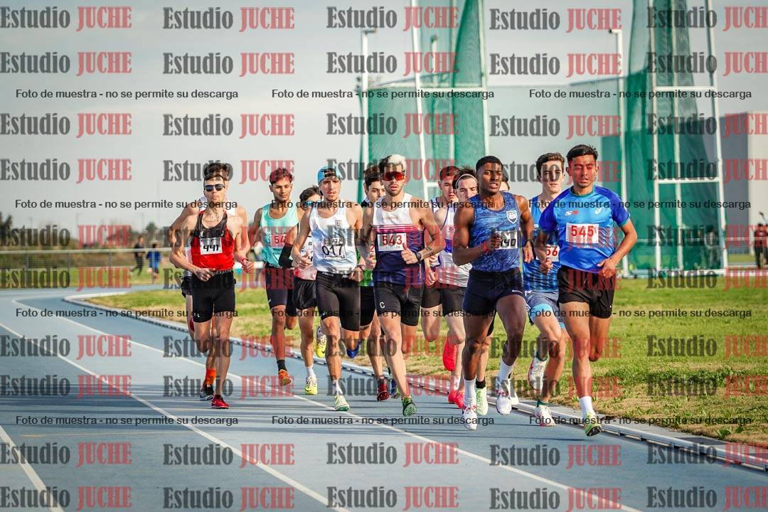 Fotos de los 1500 m llanos de varones