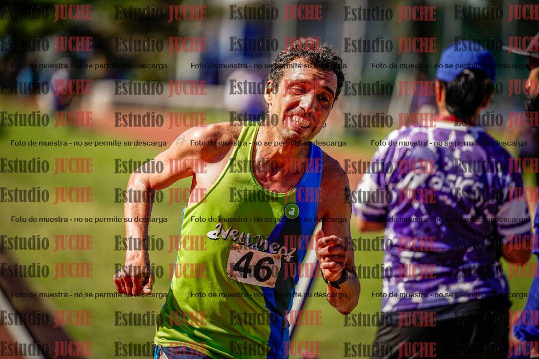 Fotos de los 5000 m llanos de mujeres y varones
