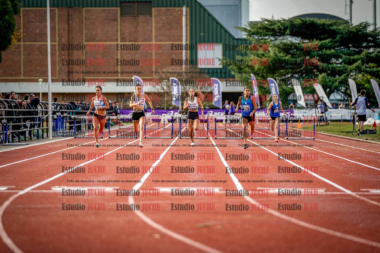 Fotos de los 400 m con vallas de mujeres