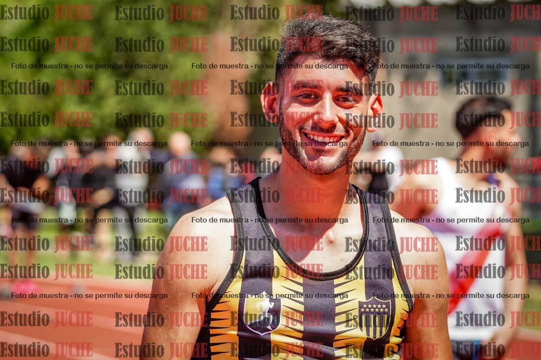 Fotos de los 400 m llanos de varones