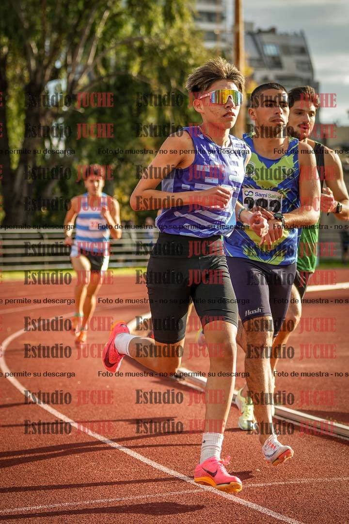 Fotos de los 1500 m llanos de varones