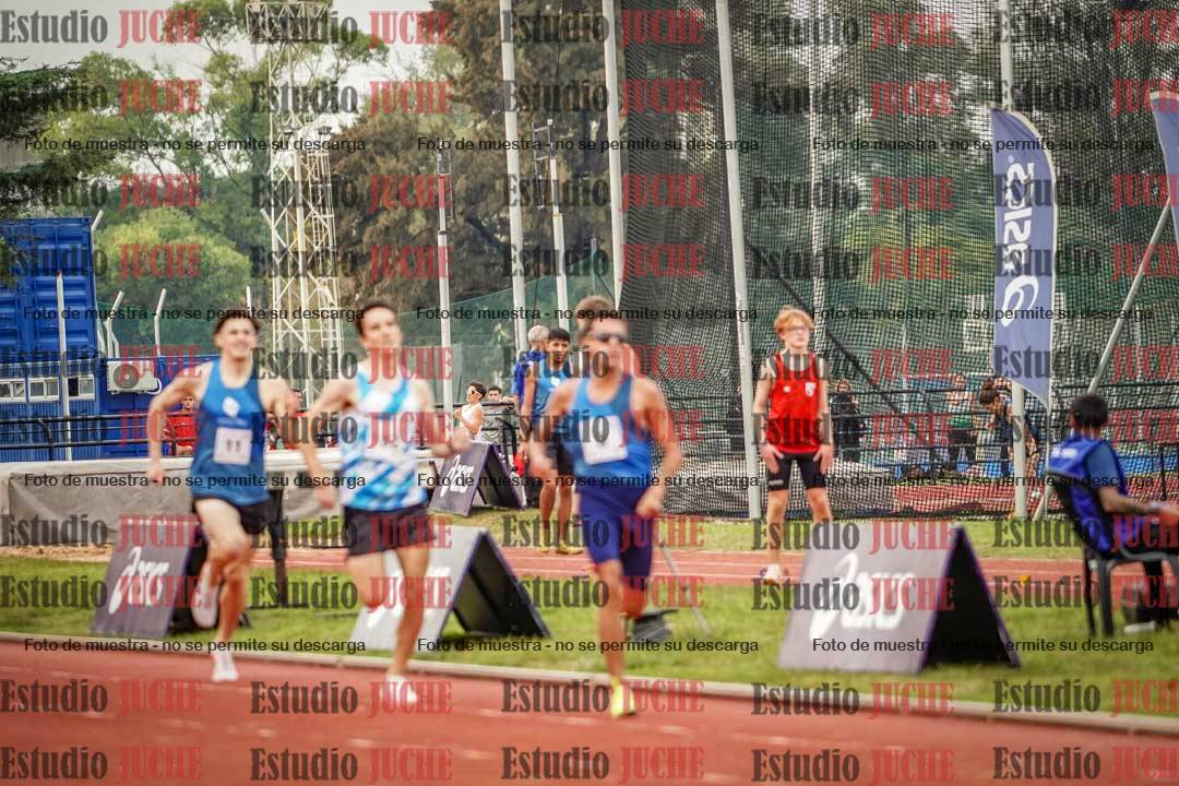 Fotos de los 1500 m llanos de varones
