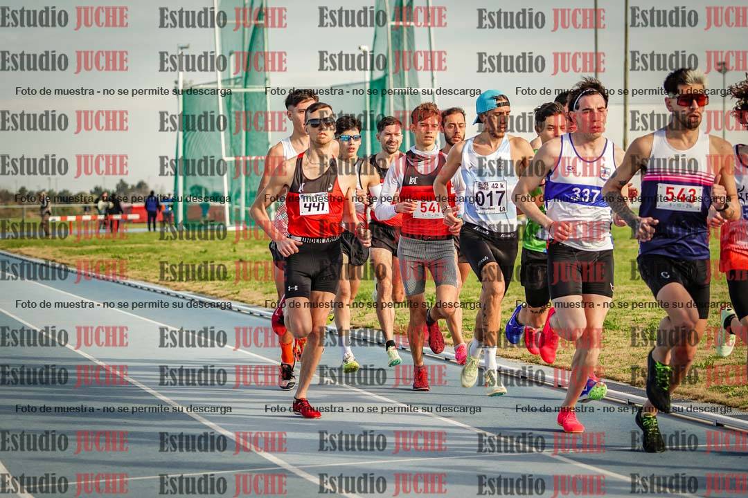 Fotos de los 1500 m llanos de varones