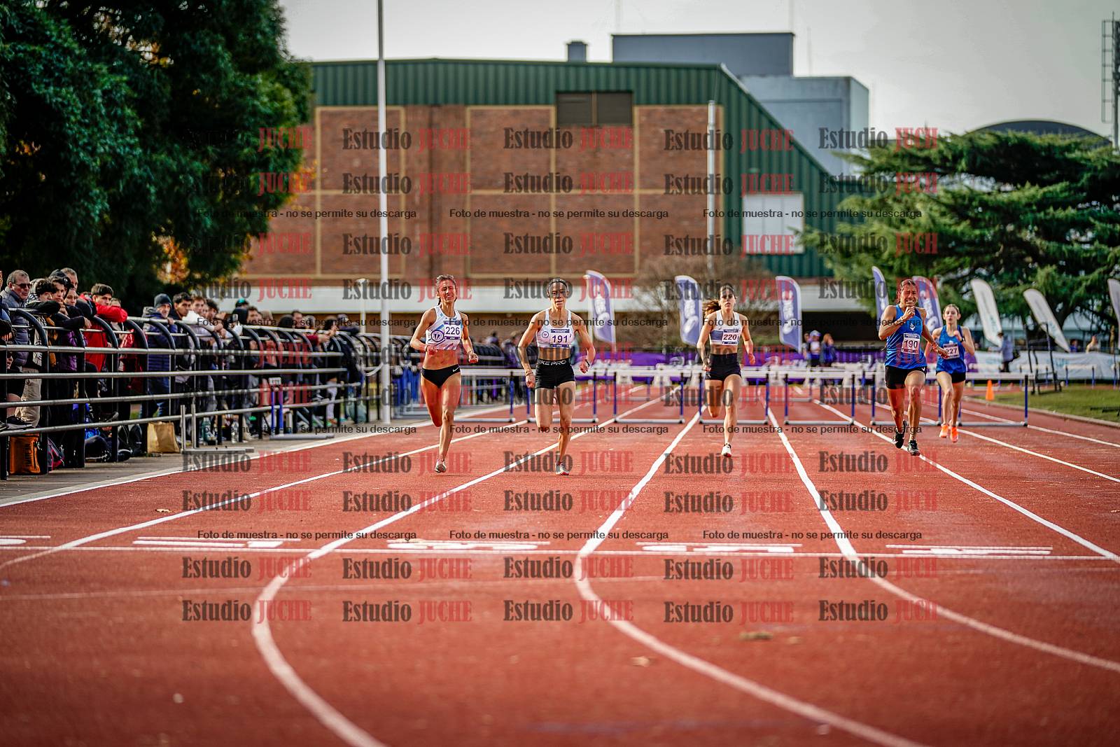 Fotos de los 400 m con vallas de mujeres