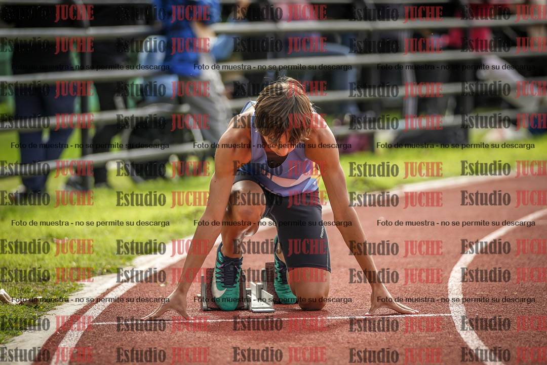 Fotos de los 400 m llanos de varones
