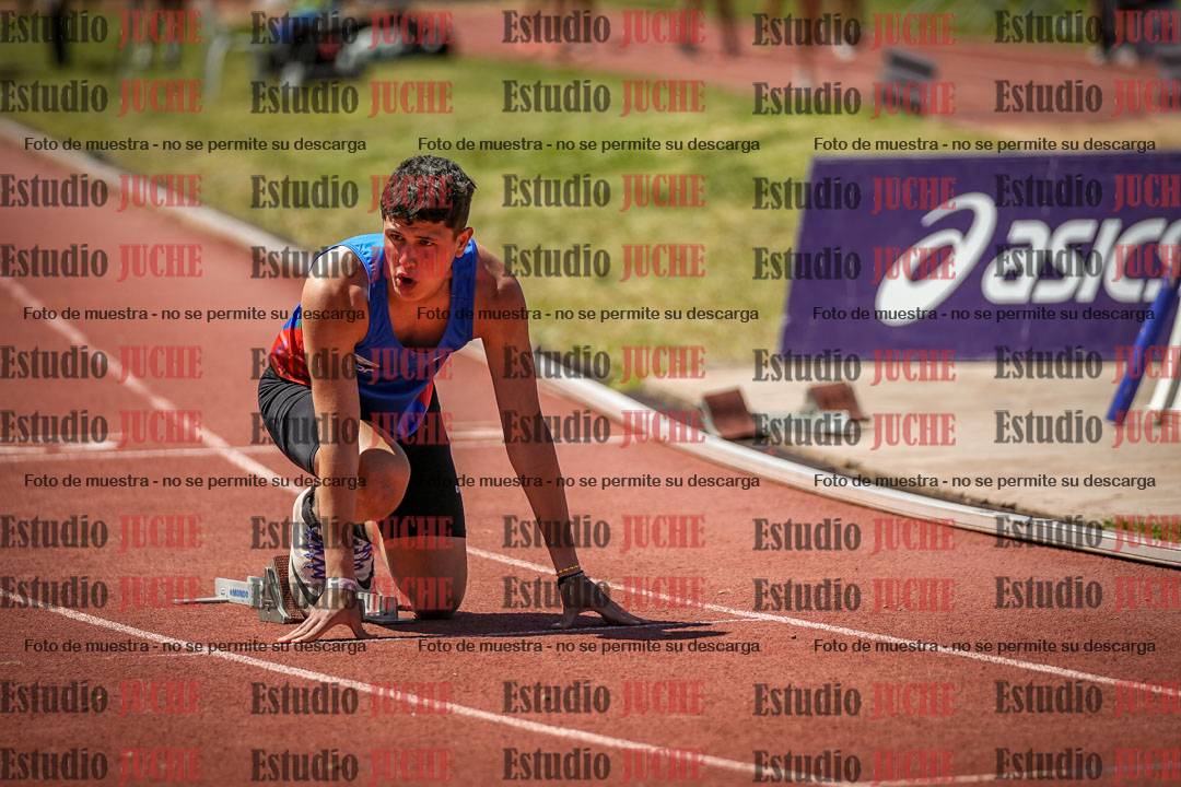 Fotos de los 400 m llanos de varones