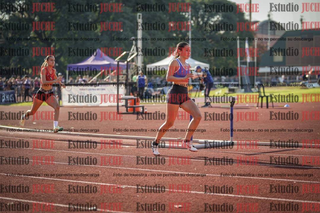 Fotos de los 400 m con vallas de mujeres