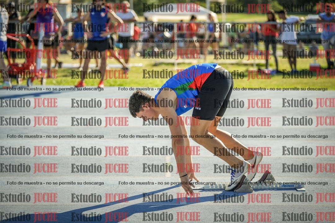 Fotos de los 400 m llanos de varones