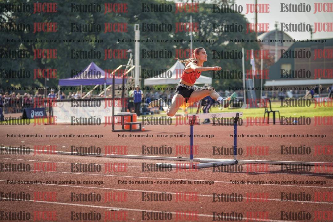 Fotos de los 400 m con vallas de mujeres
