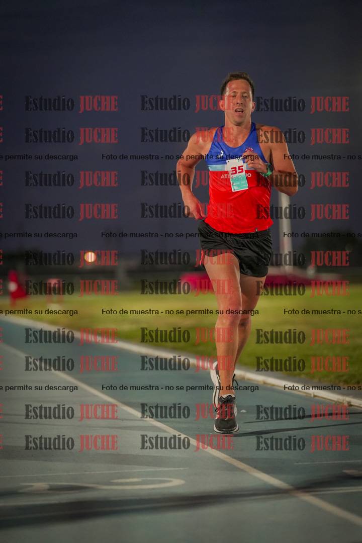 Fotos de los 3000 m llanos de varones