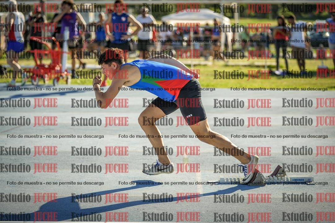 Fotos de los 400 m llanos de varones