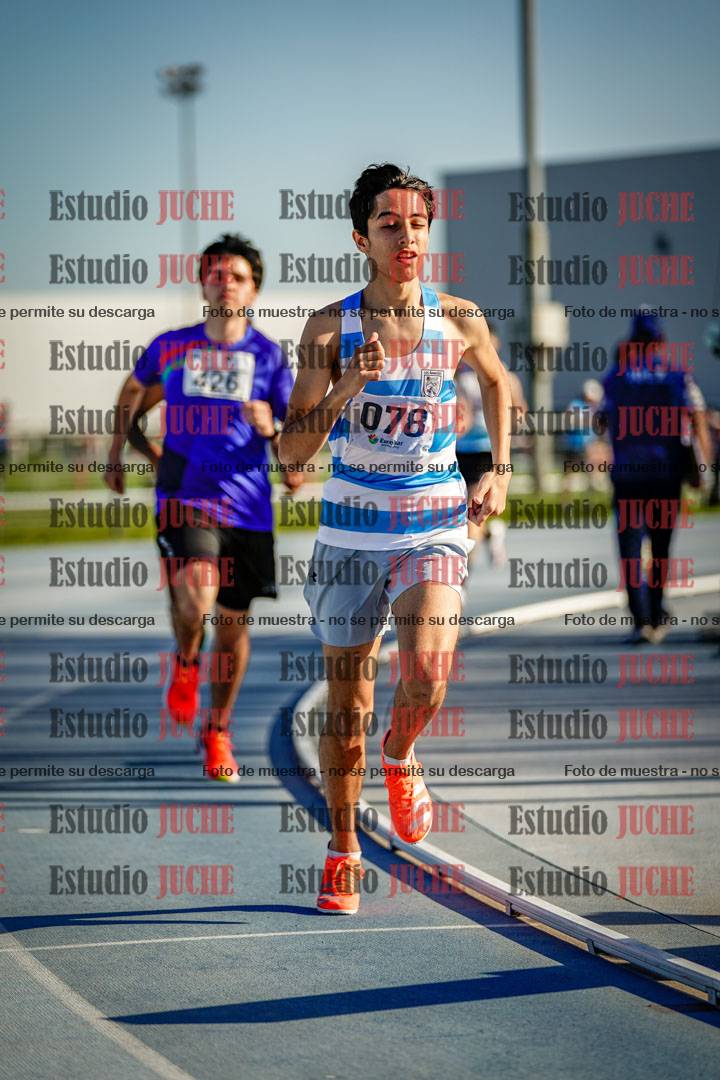 Fotos de los 1500 m llanos de varones