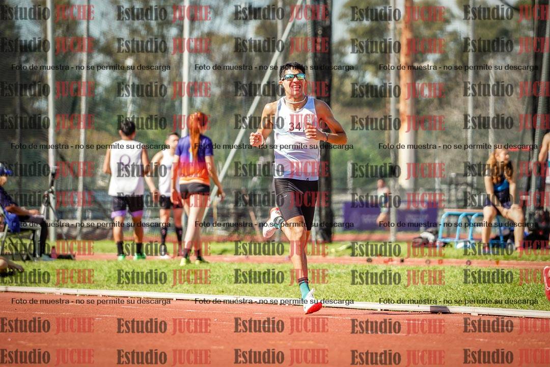 Fotos de los 5000 m llanos de mujeres y varones