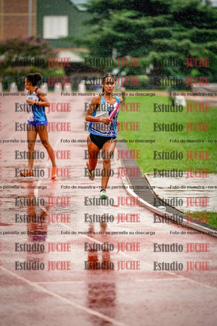 Fotos de las postas 4x400 m de mujeres