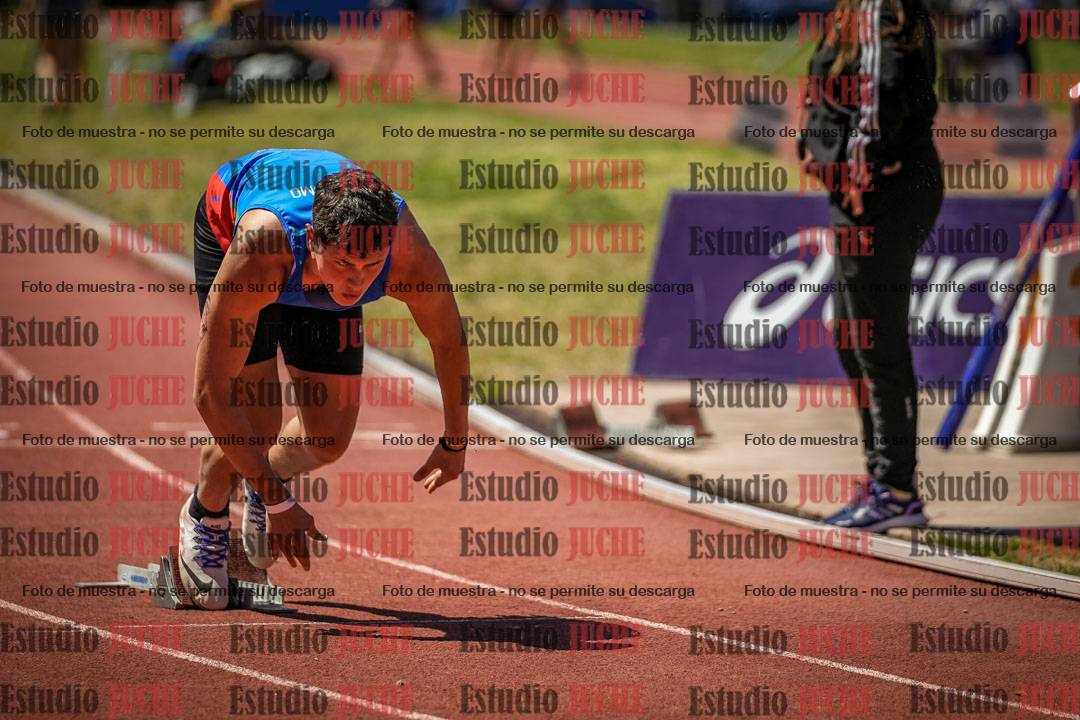 Fotos de los 400 m llanos de varones