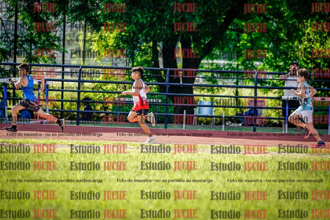 Fotos de los 1000 m llanos de varones
