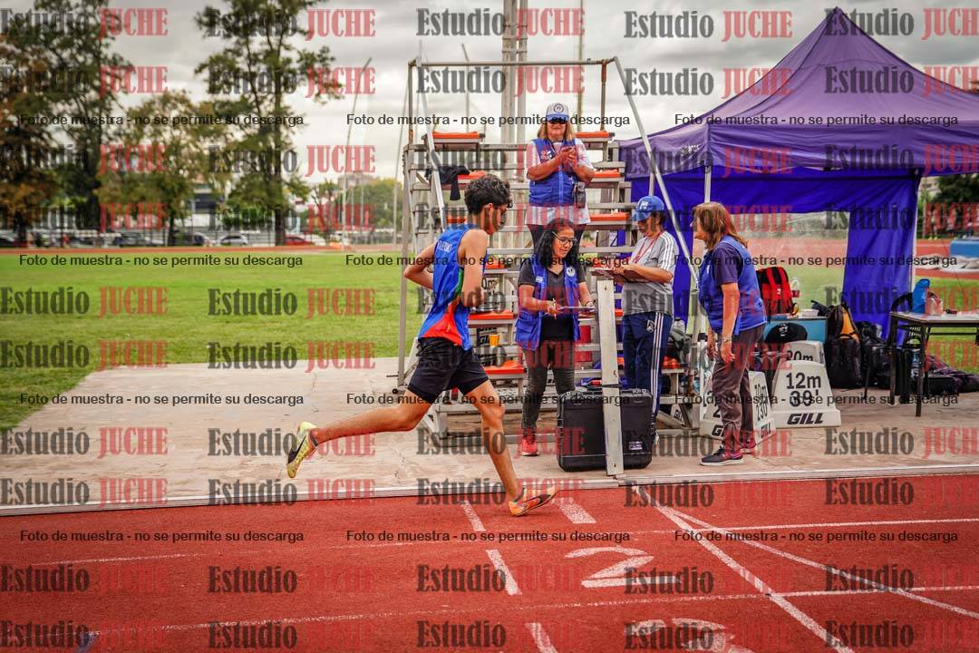 Fotos de los 800 m de varones