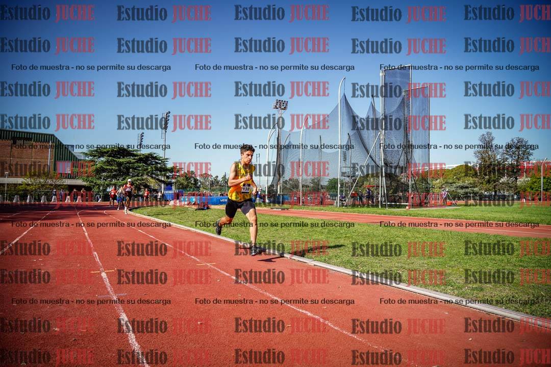 Fotos de los 600 m llanos de varones