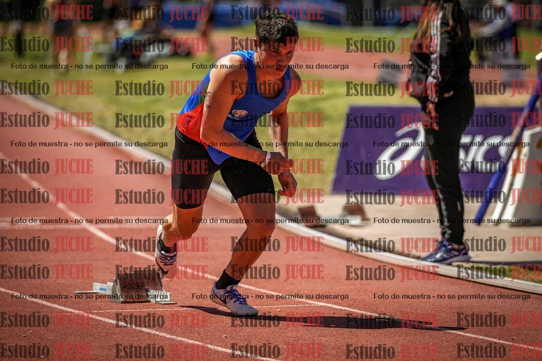 Fotos de los 400 m llanos de varones