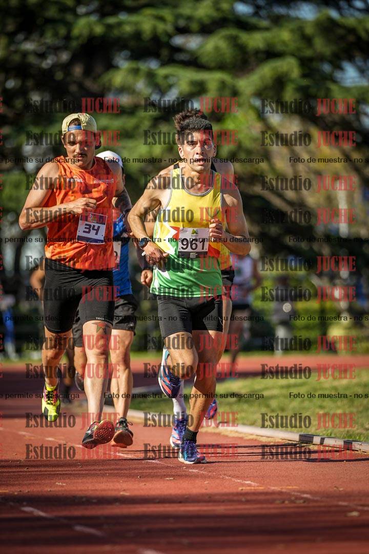 Fotos de los 5000 m llanos de varones
