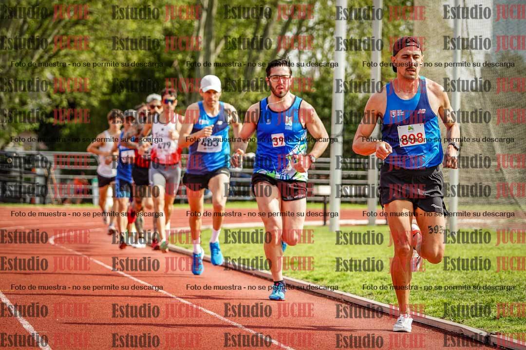 Fotos de los 3000 m llanos de varones
