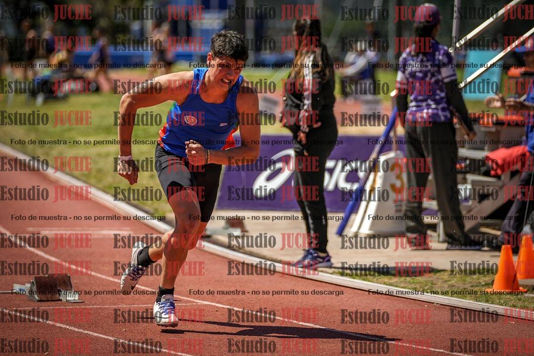 Fotos de los 400 m llanos de varones