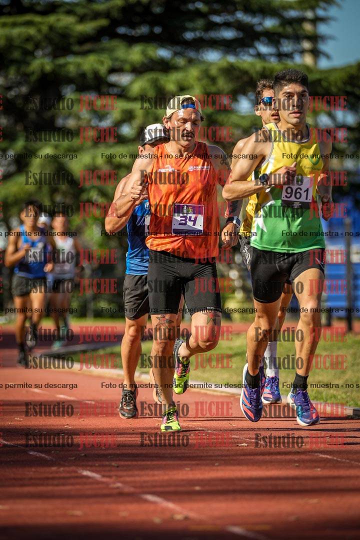 Fotos de los 5000 m llanos de varones