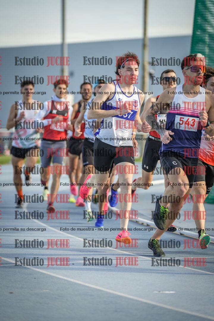 Fotos de los 1500 m llanos de varones