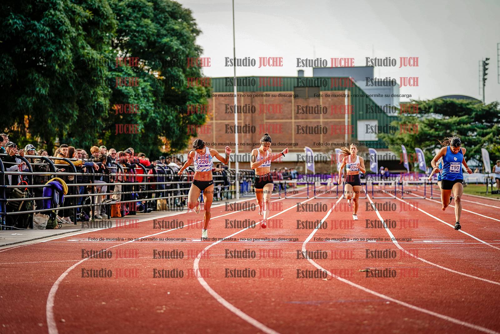 Fotos de los 400 m con vallas de mujeres