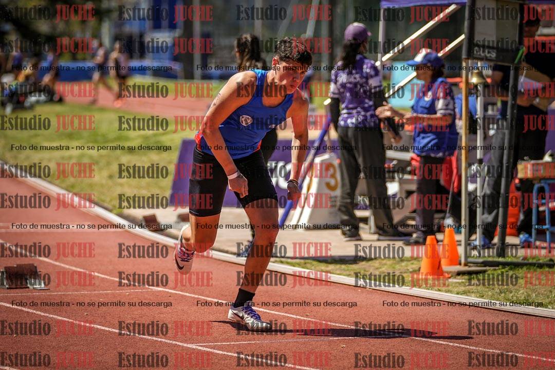 Fotos de los 400 m llanos de varones