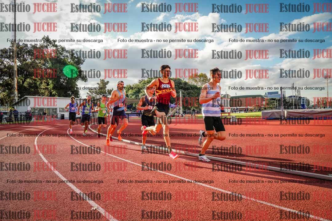 Fotos de los 1500 m llanos de varones