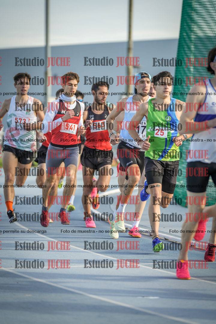 Fotos de los 1500 m llanos de varones
