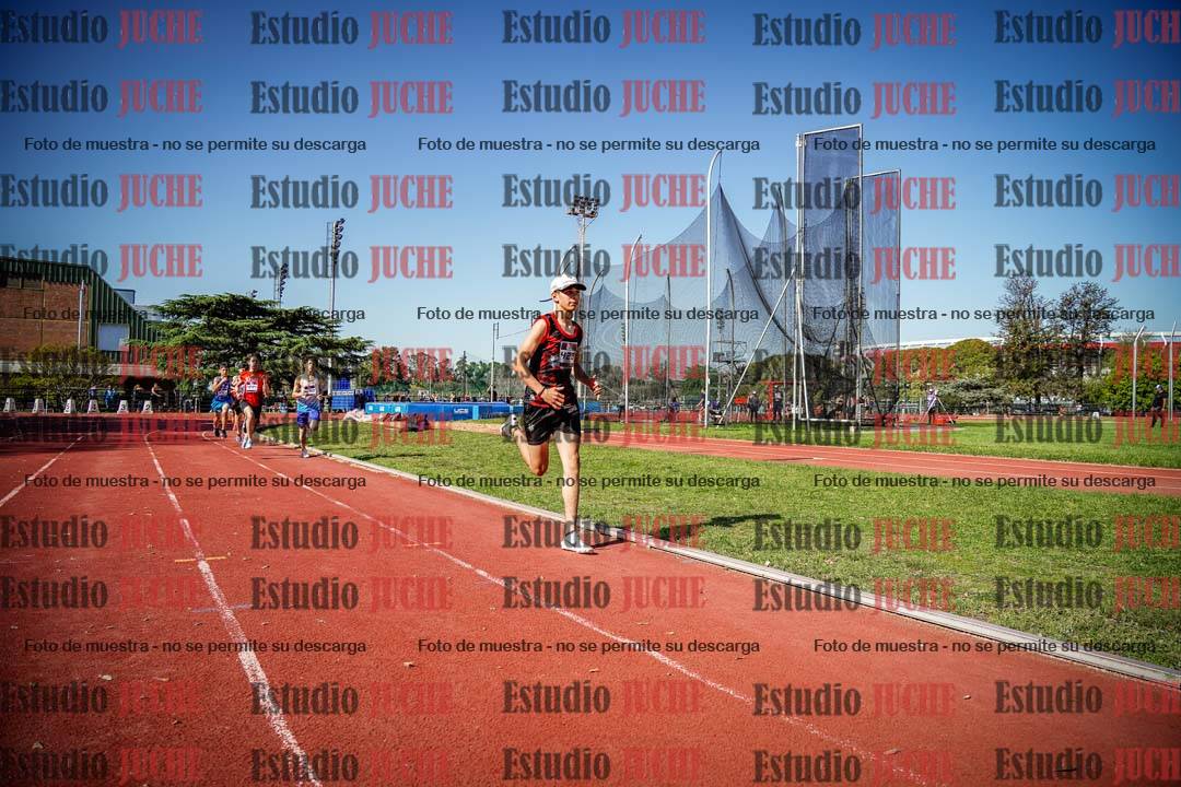 Fotos de los 600 m llanos de varones