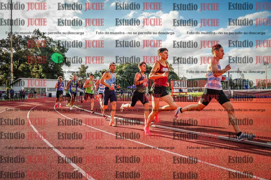 Fotos de los 1500 m llanos de varones