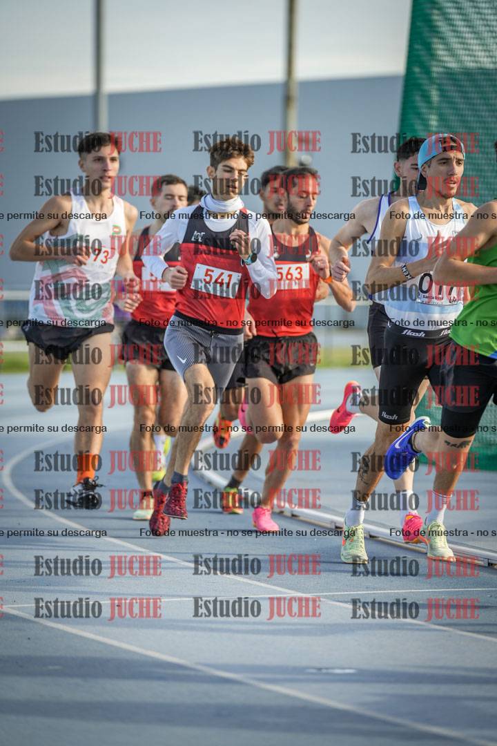 Fotos de los 1500 m llanos de varones